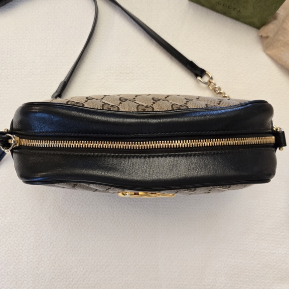 Gucci Marmont Beige and Black Crossbody Bag with Gold Logo - Picture 11 of 14